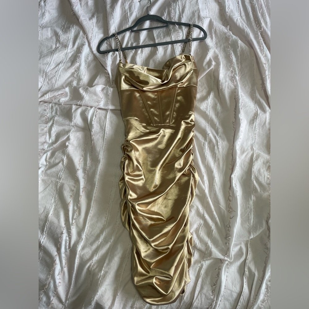 OH POLLY RUCHED SATIN METALLIC KNEE LENGTH DRESS IN GOLD